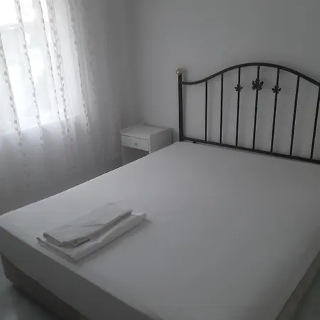 Modestus Apart * Patara